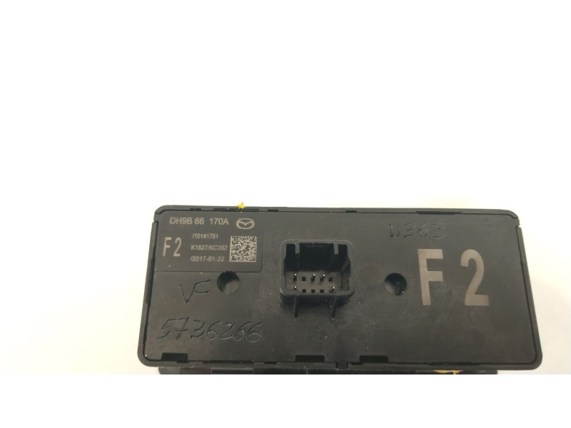 Recambio de mando multifuncion para mazda cx-3 luxury referencia OEM IAM DH9B66170A  