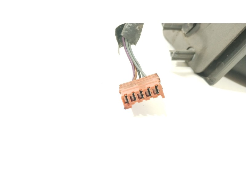 Recambio de retrovisor derecho para citroën saxo 1.6 vts referencia OEM IAM 8148XJ  