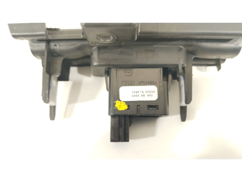 Recambio de warning para mazda cx-3 luxury referencia OEM IAM DA6A664H0  