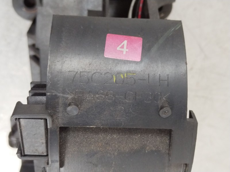 Recambio de palanca cambio para toyota rav 4 (a3) sol cross sport referencia OEM IAM 3356042030  75C205