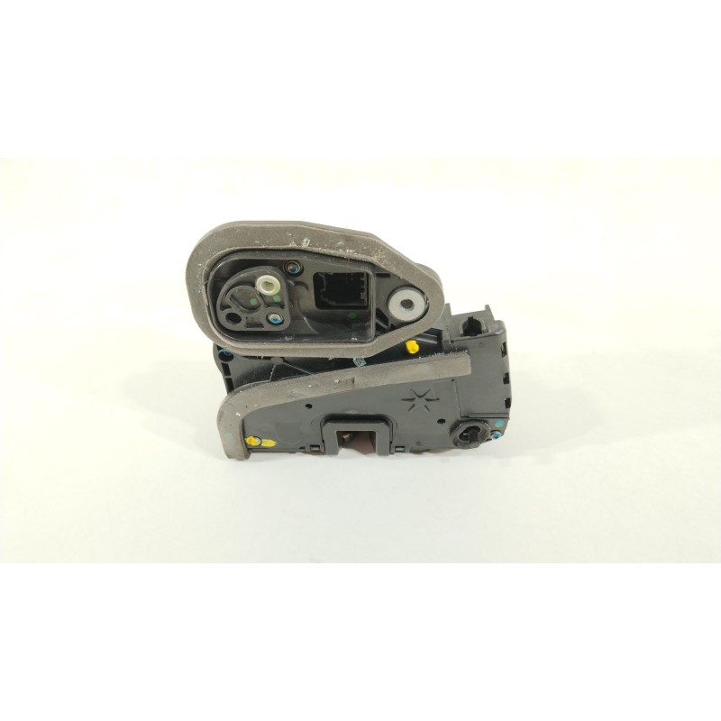 Recambio de cerradura puerta trasera izquierda para opel astra k (b16) 1.6 cdti (68) referencia OEM IAM 13596953  