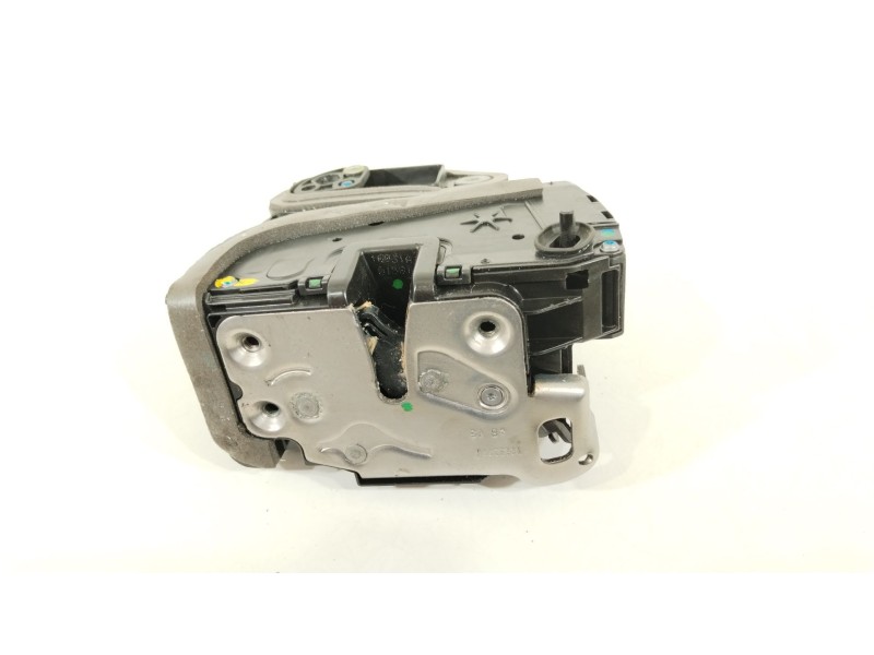 Recambio de cerradura puerta trasera izquierda para opel astra k (b16) 1.6 cdti (68) referencia OEM IAM 13596953  