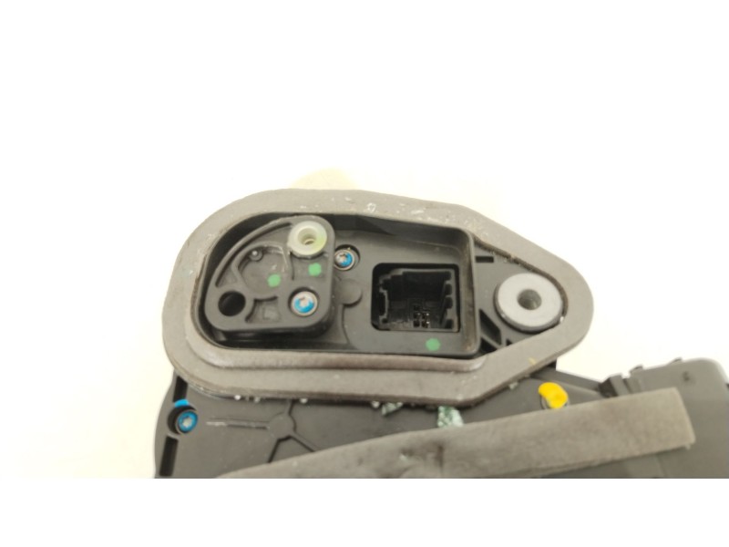 Recambio de cerradura puerta trasera izquierda para opel astra k (b16) 1.6 cdti (68) referencia OEM IAM 13596953  