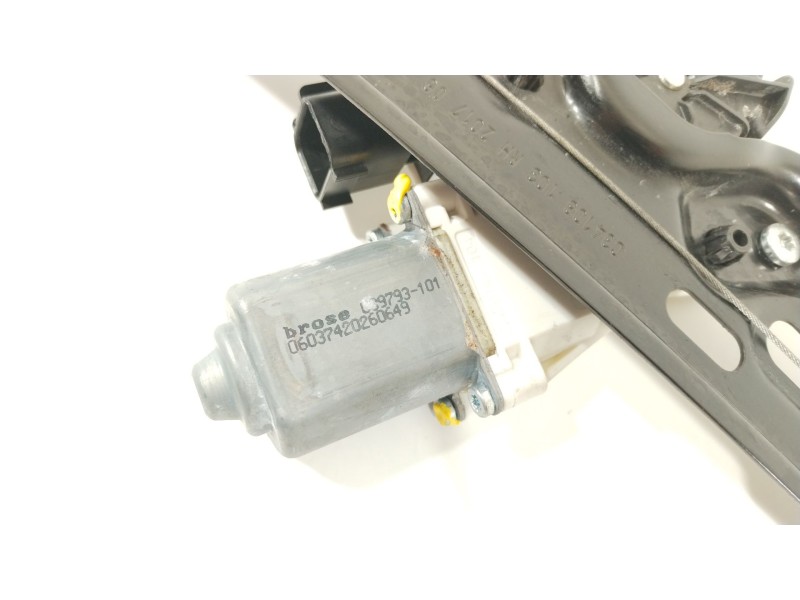 Recambio de elevalunas trasero derecho para jaguar xe portfolio referencia OEM IAM GX7327000AC  T4N13876