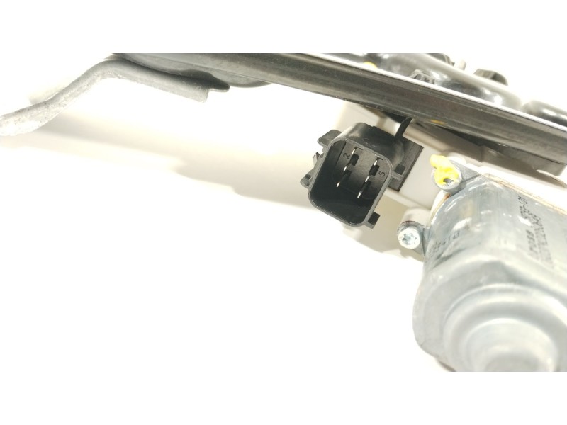 Recambio de elevalunas trasero derecho para jaguar xe portfolio referencia OEM IAM GX7327000AC  T4N13876