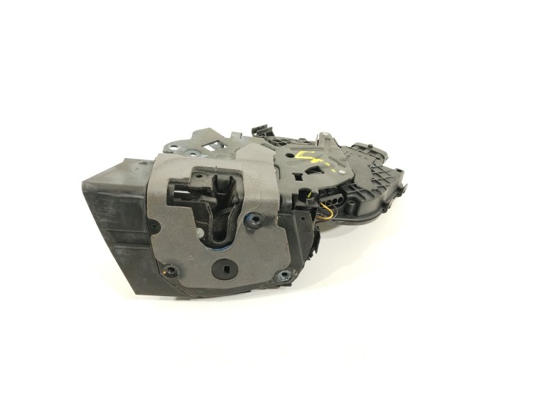 Recambio de cerradura puerta trasera izquierda para jaguar xe portfolio referencia OEM IAM GX7324995AD  T2H17440