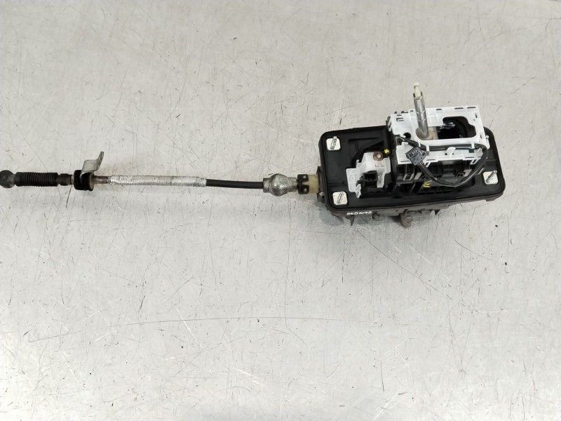 Recambio de palanca cambio para audi a4 ber. (b8) basis referencia OEM IAM 8K1713041AL  8K1713105AE