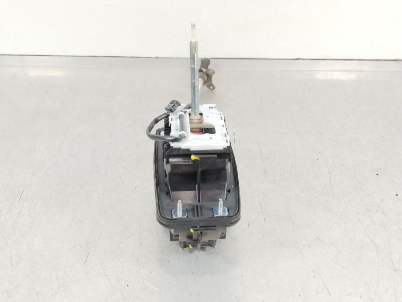 Recambio de palanca cambio para audi a4 ber. (b8) basis referencia OEM IAM 8K1713041AL  8K1713105AE