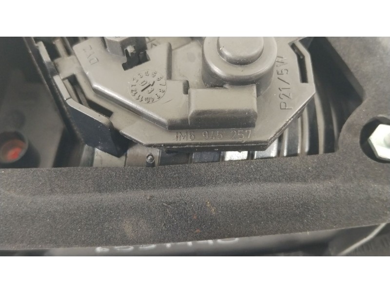 Recambio de piloto trasero izquierdo para seat leon (1m1) 1.9 tdi referencia OEM IAM 1M6945111  1M6945095A