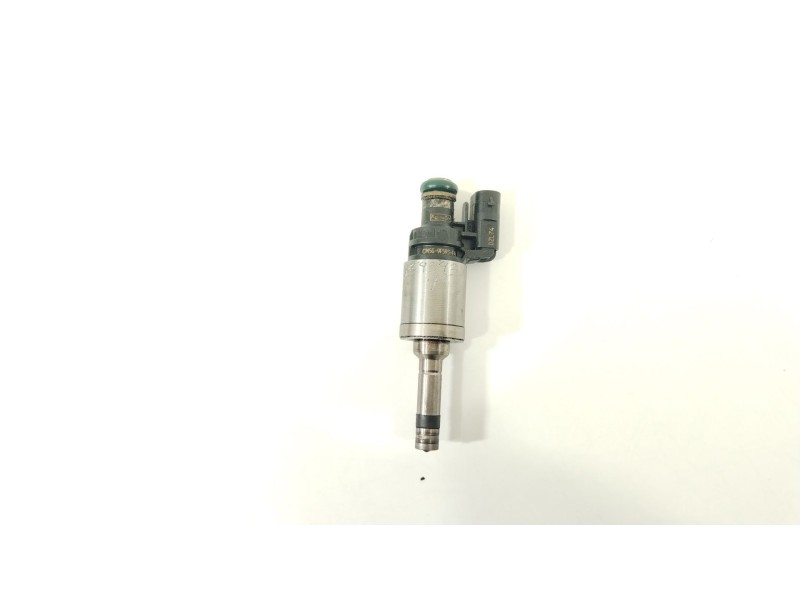 Recambio de inyector para ford focus iii sedán 1.0 ecoboost referencia OEM IAM CM5G9F593FA  