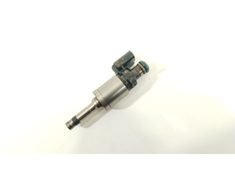 Recambio de inyector para ford focus iii sedán 1.0 ecoboost referencia OEM IAM CM5G9F593FA  