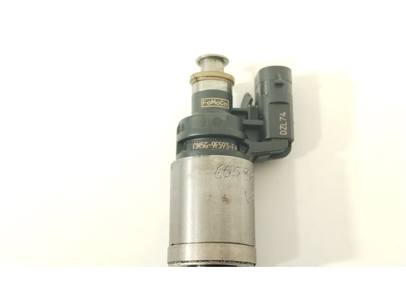 Recambio de inyector para ford focus iii sedán 1.0 ecoboost referencia OEM IAM CM5G9F593FA  
