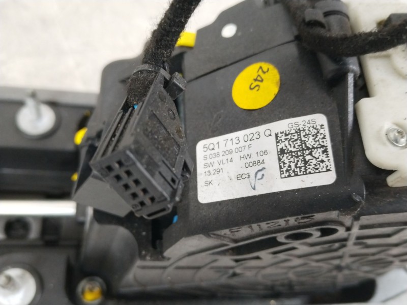 Recambio de palanca cambio para seat leon (5f1) cupra 280 referencia OEM IAM 5Q1713023Q  5Q0713085A