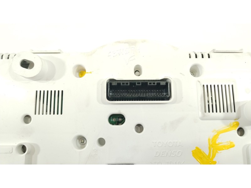 Recambio de cuadro instrumentos para toyota rav 4 iii (_a3_) 2.2 d (ala35_) referencia OEM IAM 8380042F71  