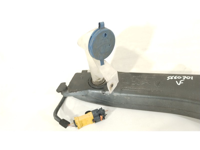 Recambio de deposito limpia para peugeot 308 sw active referencia OEM IAM 9801927380  9806526980