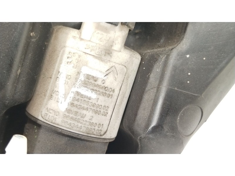 Recambio de deposito limpia para peugeot 308 sw active referencia OEM IAM 9801927380  9806526980