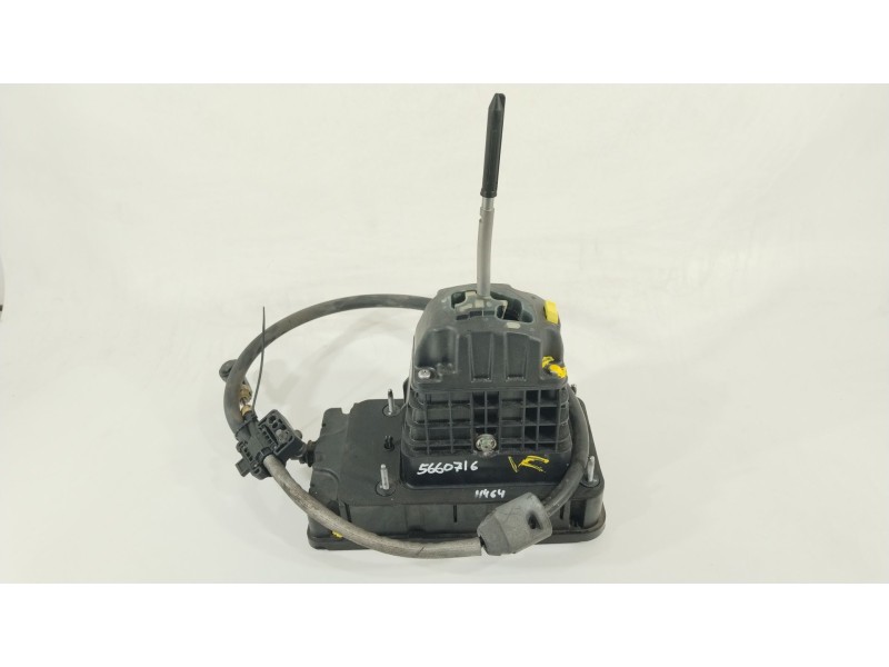 Recambio de palanca cambio para peugeot 308 sw active referencia OEM IAM 9810204980  