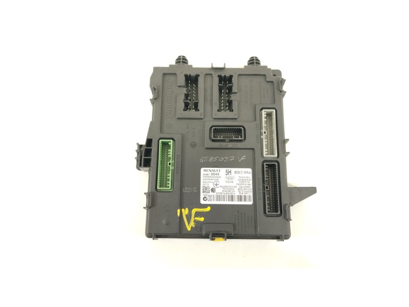 Recambio de modulo electronico para renault megane iv berlina 5p bose-edition referencia OEM IAM 284B10644  