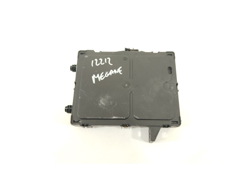 Recambio de modulo electronico para renault megane iv berlina 5p bose-edition referencia OEM IAM 284B10644  