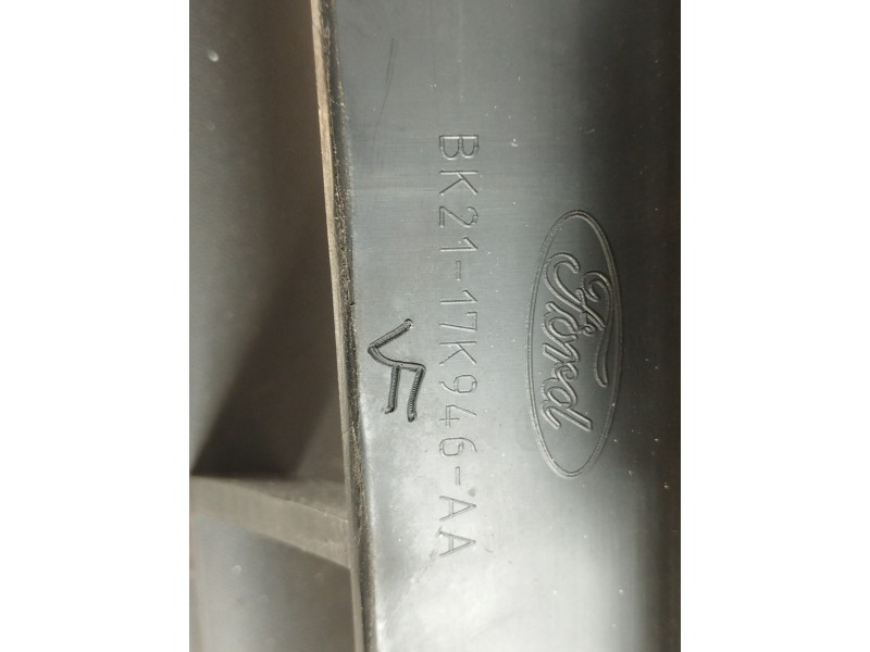 Recambio de rejilla paragolpes delantero para ford transit custom kasten 270 l1 ambiente referencia OEM IAM BK2117K946AA  