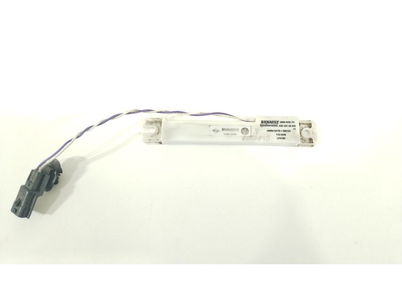 Recambio de antena para renault megane iv berlina 5p bose-edition referencia OEM IAM 285900007R  