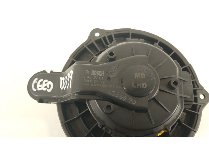 Recambio de ventilador calefaccion para kia cee´d (jd) 1.6 crdi 136 referencia OEM IAM 971133X000  F00S3B2474