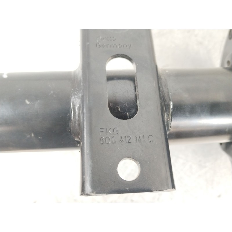 Recambio de amortiguador delantero derecho para seat arona (kj7, kjp) 1.6 mpi referencia OEM IAM 2Q0413031DP  