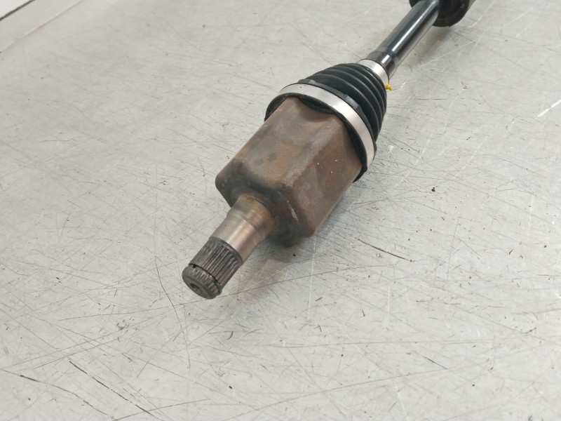 Recambio de transmision delantera derecha para seat arona (kj7, kjp) 1.6 mpi referencia OEM IAM 2Q0407272ED  