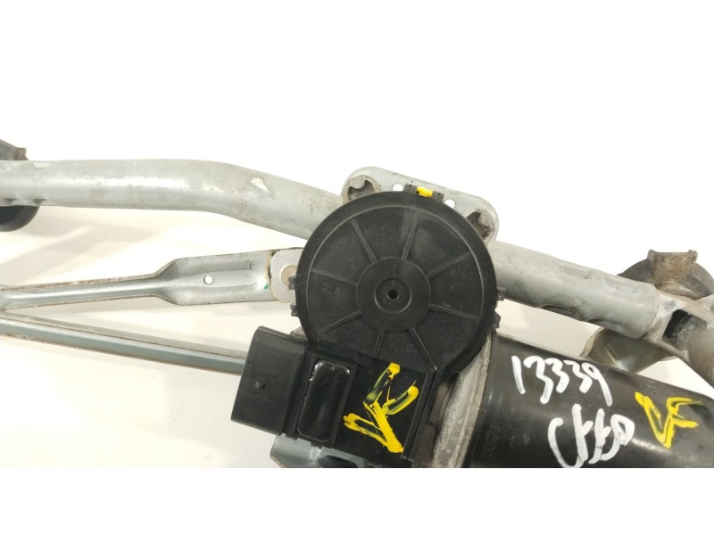 Recambio de motor limpia delantero para kia cee´d (jd) 1.6 crdi 136 referencia OEM IAM 98120A2000  