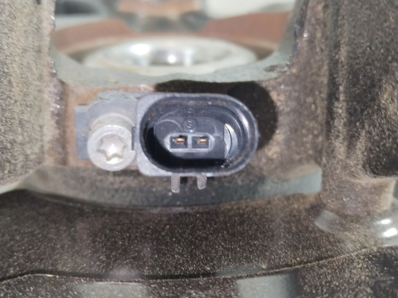 Recambio de mangueta delantera izquierda para seat arona (kj7, kjp) 1.6 mpi referencia OEM IAM 2Q0407255AD  