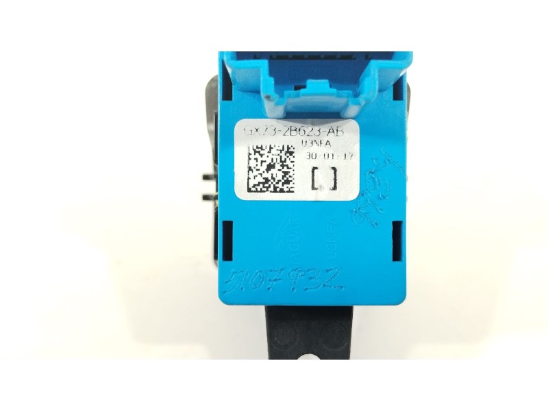 Recambio de palanca freno de mano para jaguar xe portfolio referencia OEM IAM GX732B623AB  T4N1385