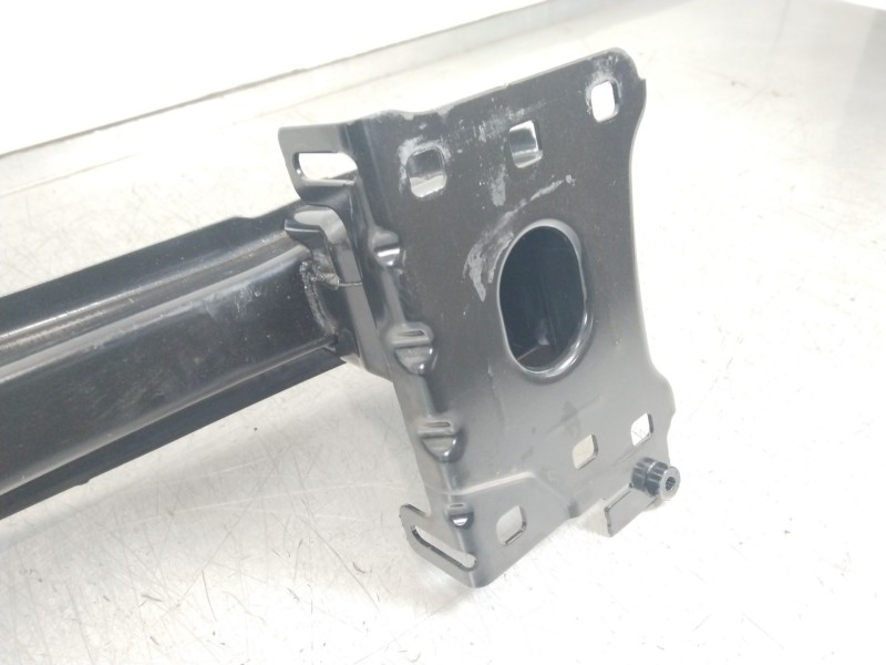 Recambio de refuerzo paragolpes delantero para seat arona (kj7, kjp) 1.6 mpi referencia OEM IAM 6F0807095A  