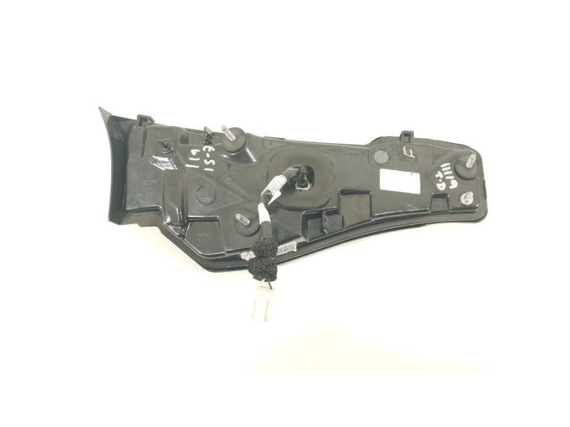 Recambio de piloto trasero derecho en porton para mazda cx-30 zenith referencia OEM IAM RDM92400540  RDM92425530