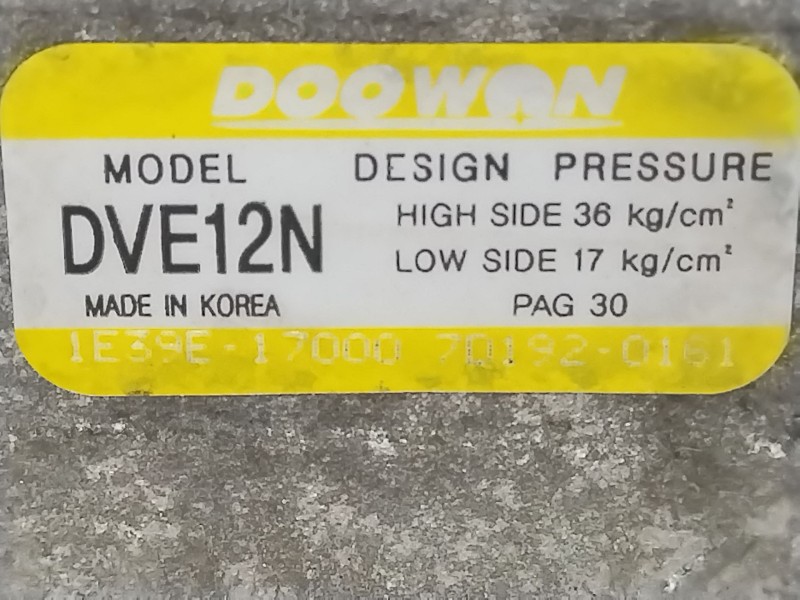 Recambio de compresor aire acondicionado para kia rio (yb) attract referencia OEM IAM 1E39E17000  97701H8000