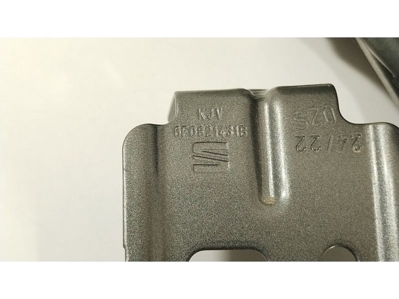 Recambio de soporte para seat arona (kj7, kjp) 1.6 mpi referencia OEM IAM 6F9821327A 6F9821167A 6F0821431B