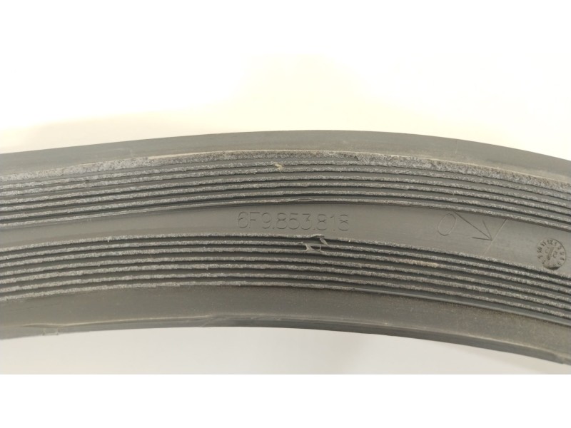 Recambio de aletin trasero derecho para seat arona (kj7, kjp) 1.6 mpi referencia OEM IAM 6F9853818  