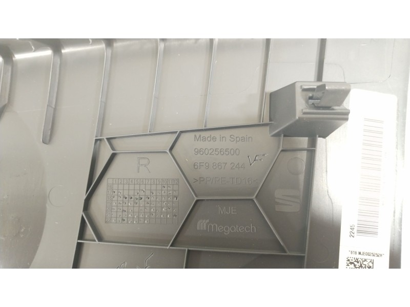 Recambio de moldura para seat arona (kj7, kjp) 1.6 mpi referencia OEM IAM 6F9867244  