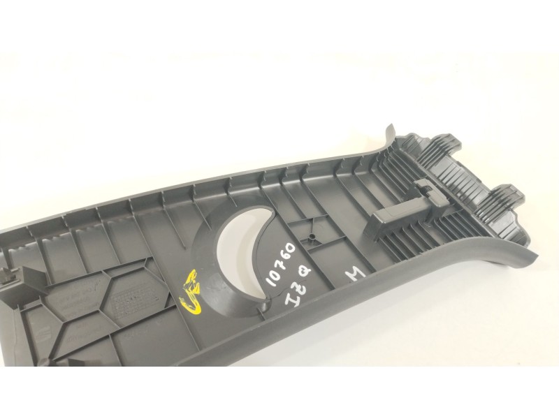 Recambio de moldura para seat arona (kj7, kjp) 1.6 mpi referencia OEM IAM 6F9867243  