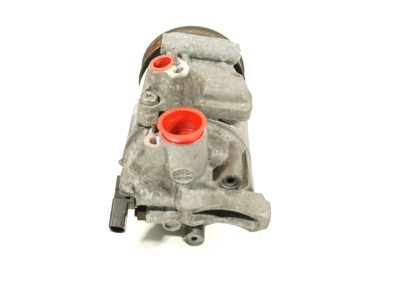Recambio de compresor aire acondicionado para volkswagen polo (6r1) advance referencia OEM IAM 5N0820803A 6CVC140 01140562