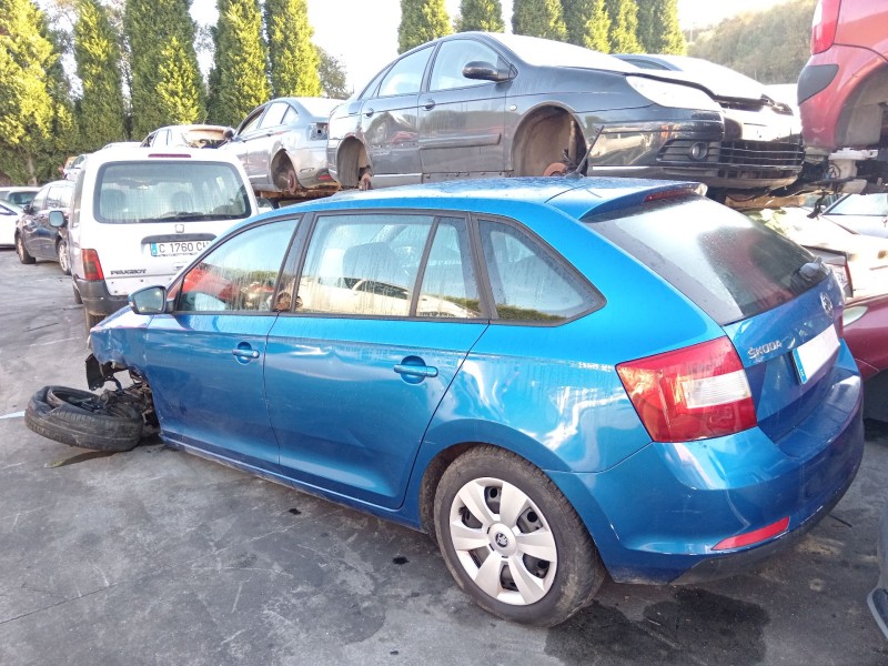skoda rapid spaceback (nh1) del año 2015