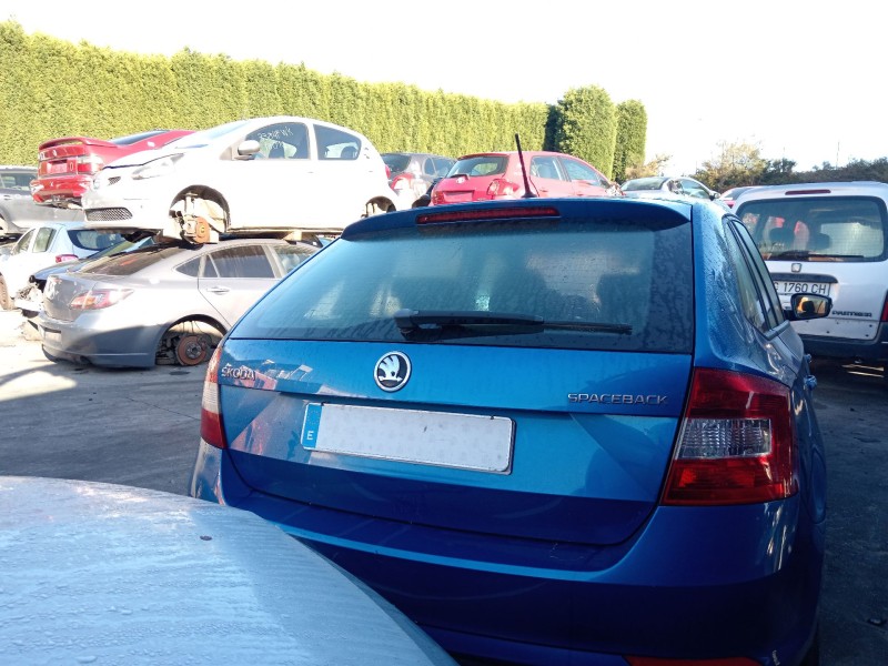 skoda rapid spaceback (nh1) del año 2015