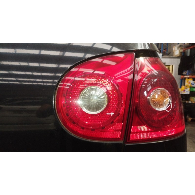 Recambio de piloto trasero derecho en porton para volkswagen golf v (1k1) 1.9 tdi referencia OEM IAM   