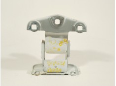 Recambio de bisagra puerta trasera derecha para nissan nv300 kombi l1h1 2,7t basic referencia OEM IAM 93458937  904108626R