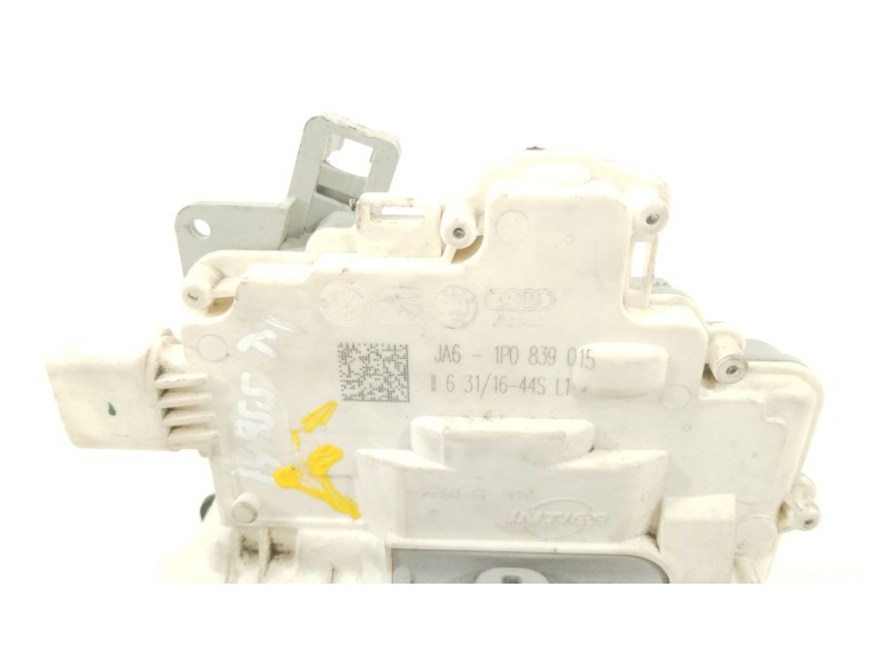 Recambio de cerradura puerta trasera izquierda para seat leon (1p1) 2.0 tdi 16v referencia OEM IAM 1P0839015  