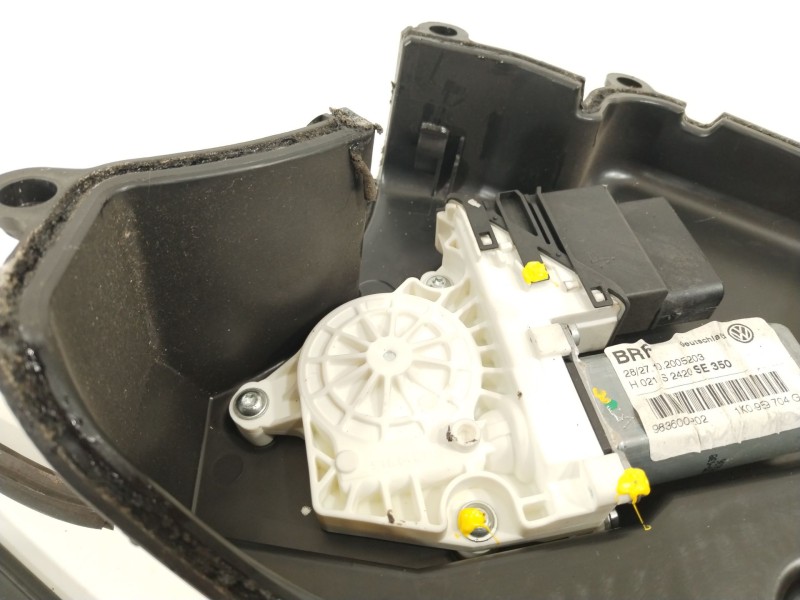 Recambio de elevalunas trasero derecho para seat leon (1p1) 2.0 tdi 16v referencia OEM IAM 1K0959704G  