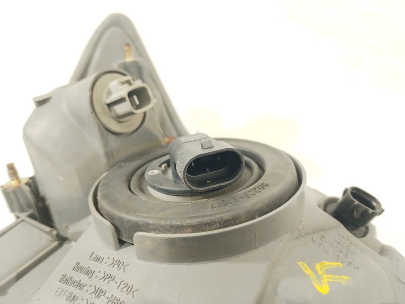 Recambio de faro izquierdo para lexus is i (_e1_) 200 (gxe10) referencia OEM IAM 8115053080  