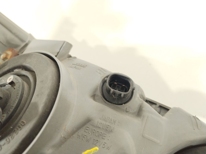 Recambio de faro izquierdo para lexus is i (_e1_) 200 (gxe10) referencia OEM IAM 8115053080  