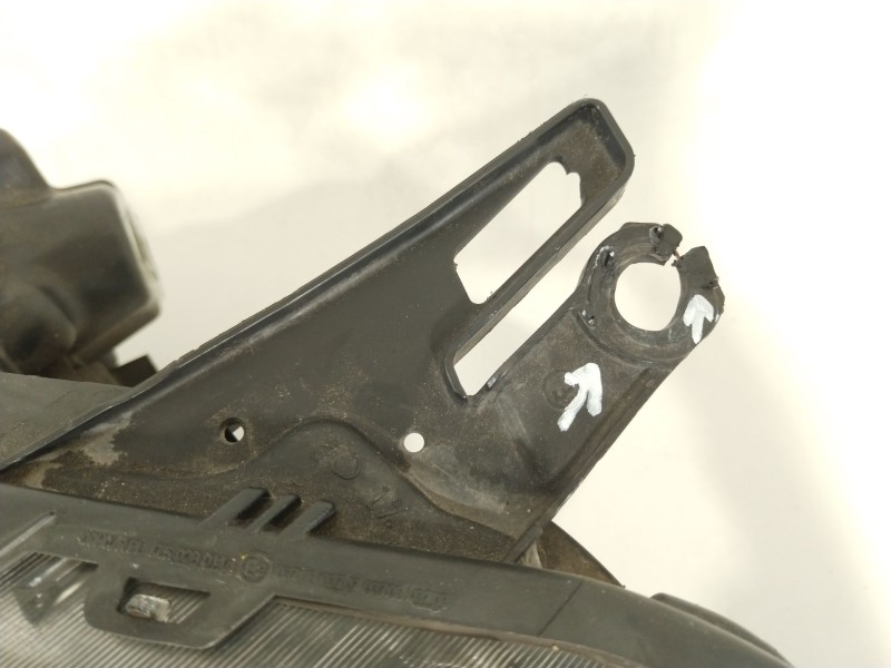 Recambio de faro izquierdo para peugeot 1007 dolce referencia OEM IAM 9644998980  89008986