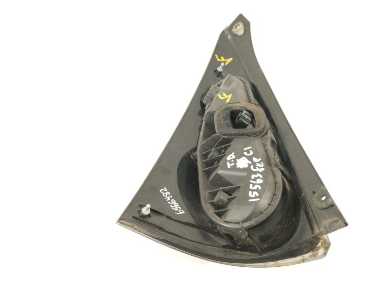 Recambio de piloto trasero derecho para citroën c1 (pm_, pn_) 1.0 referencia OEM IAM 6351X9  