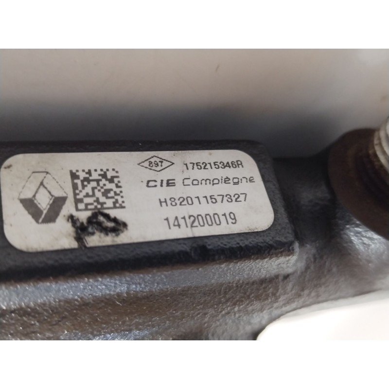 Recambio de rampa inyectora para nissan nv 200 (m20) nv200 combi comfort referencia OEM IAM 175215346R  141200019